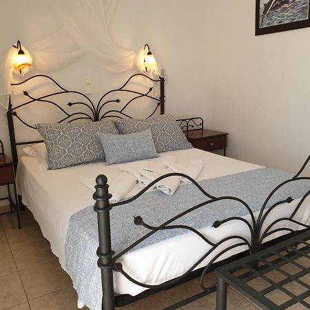 Sifnos Hotel Benaki Platis Gialos  Екстериор снимка
