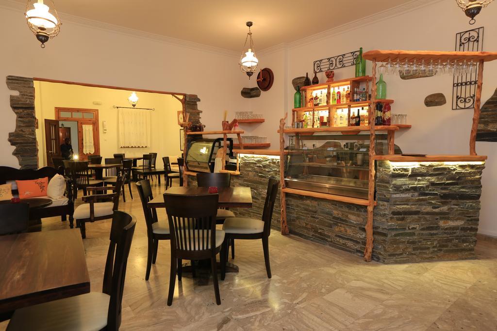 Sifnos Hotel Benaki Platis Gialos  Екстериор снимка