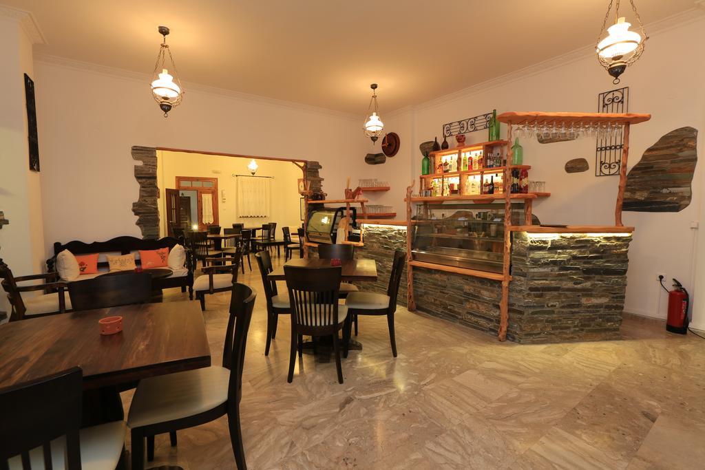 Sifnos Hotel Benaki Platis Gialos  Екстериор снимка