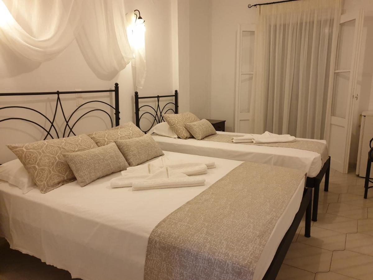 Sifnos Hotel Benaki Platis Gialos  Екстериор снимка