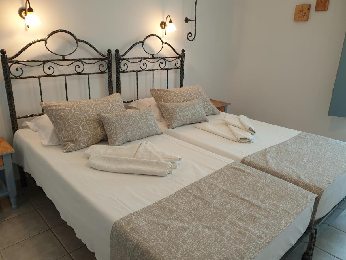 Sifnos Hotel Benaki Platis Gialos  Екстериор снимка