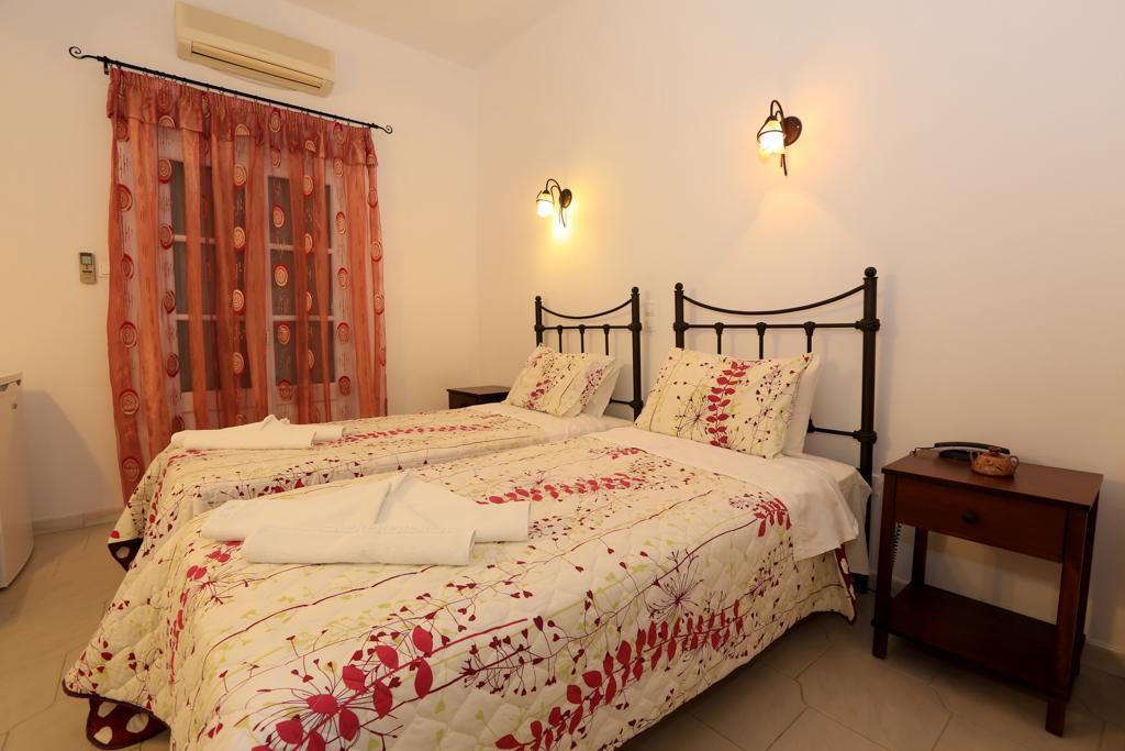 Sifnos Hotel Benaki Platis Gialos  Екстериор снимка