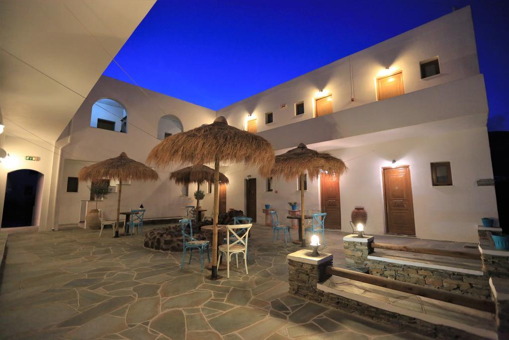 Sifnos Hotel Benaki Platis Gialos  Екстериор снимка