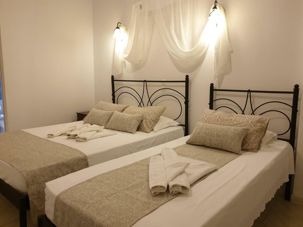 Sifnos Hotel Benaki Platis Gialos  Екстериор снимка