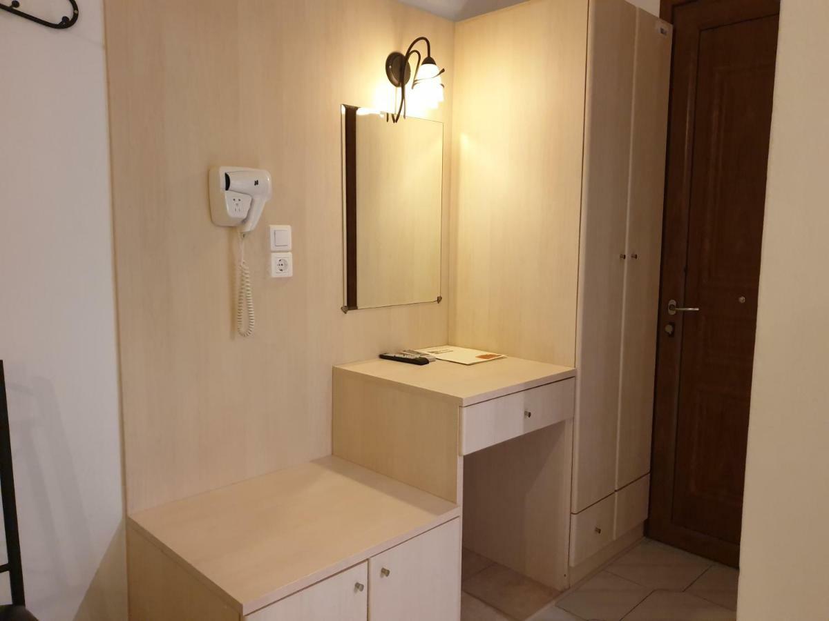 Sifnos Hotel Benaki Platis Gialos  Екстериор снимка