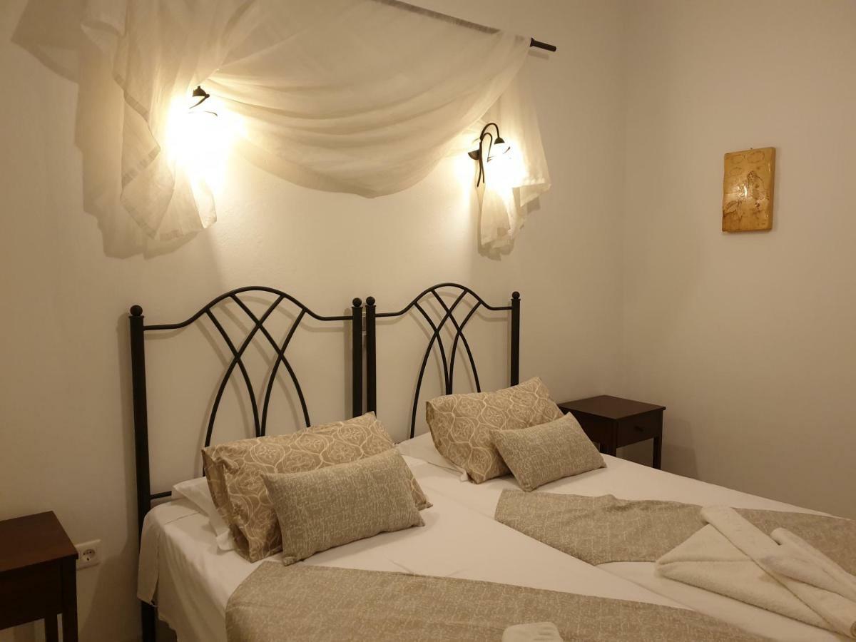 Sifnos Hotel Benaki Platis Gialos  Екстериор снимка